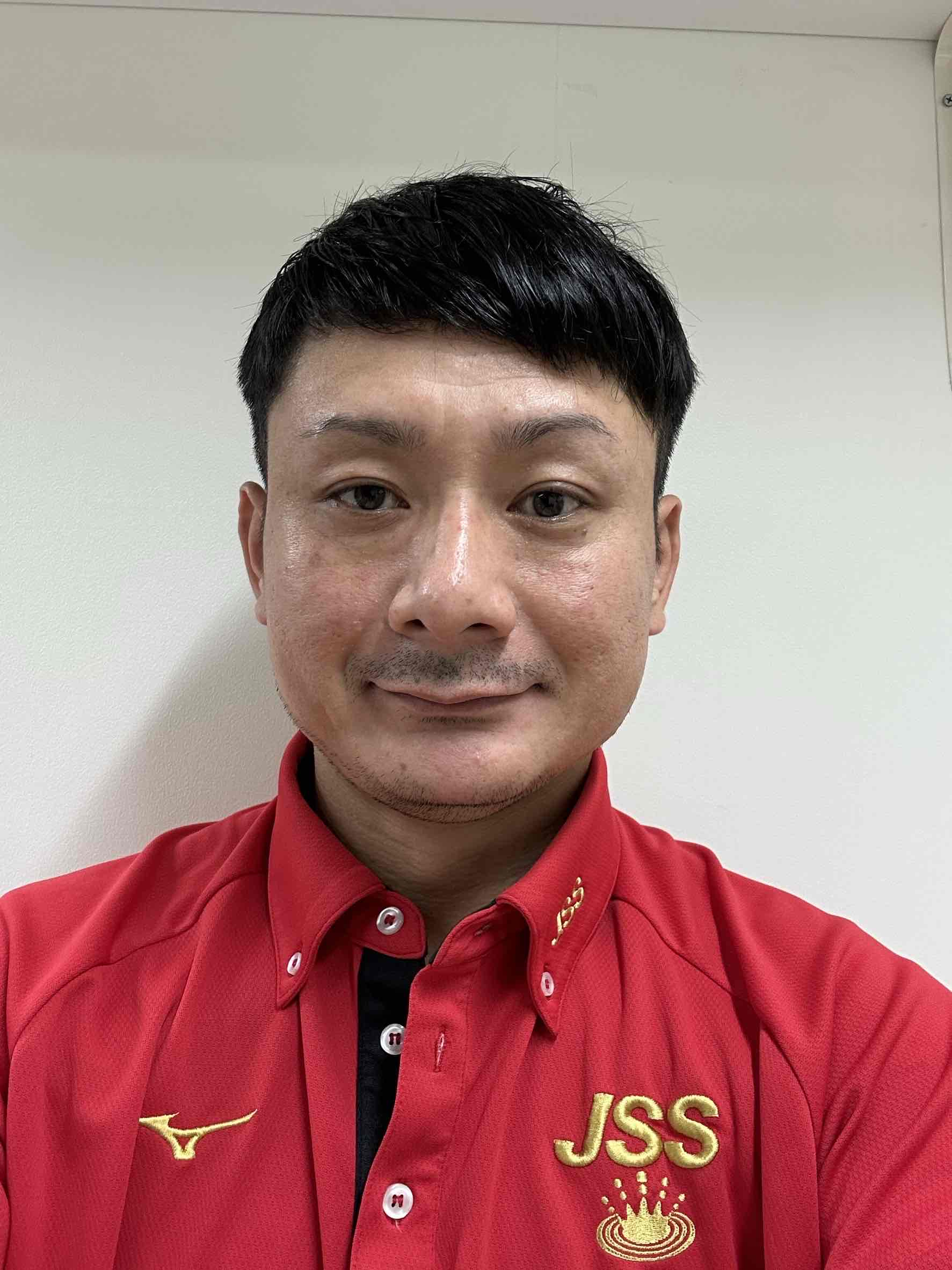 宮崎コーチ 写真