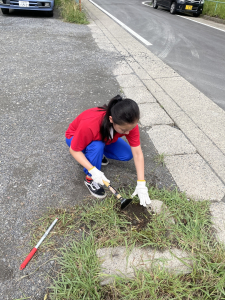 中山コーチの草刈り