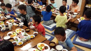 夕食