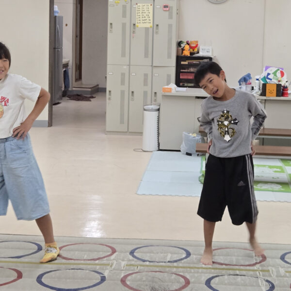 笑顔でダンス！ 画像