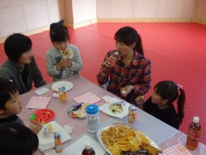 PC040323