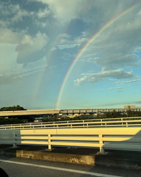休日の空 画像