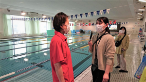ラジオ取材の様子