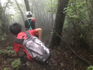 隠山登山