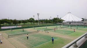 ﾖﾈﾁｬﾚ試合風景
