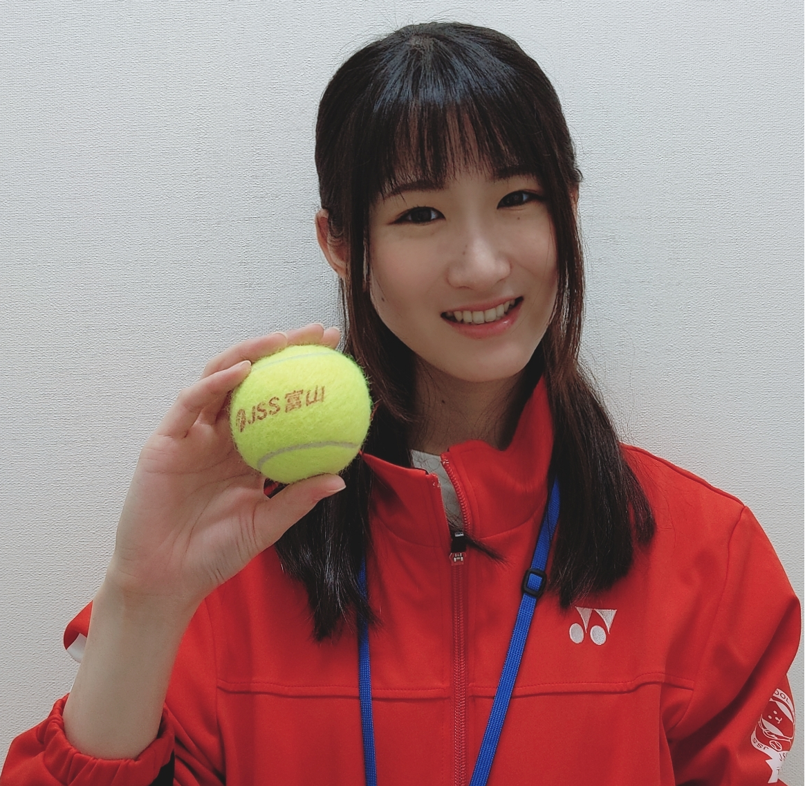 フロント 谷井 写真