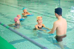 子どものスイミングスクールは短期教室でも効果はある？ 画像