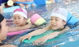 喘息の子どもにスイミングスクールがおすすめの理由 画像