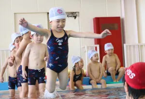 子どものストレス解消にはスイミングスクールがおすすめ！ 画像