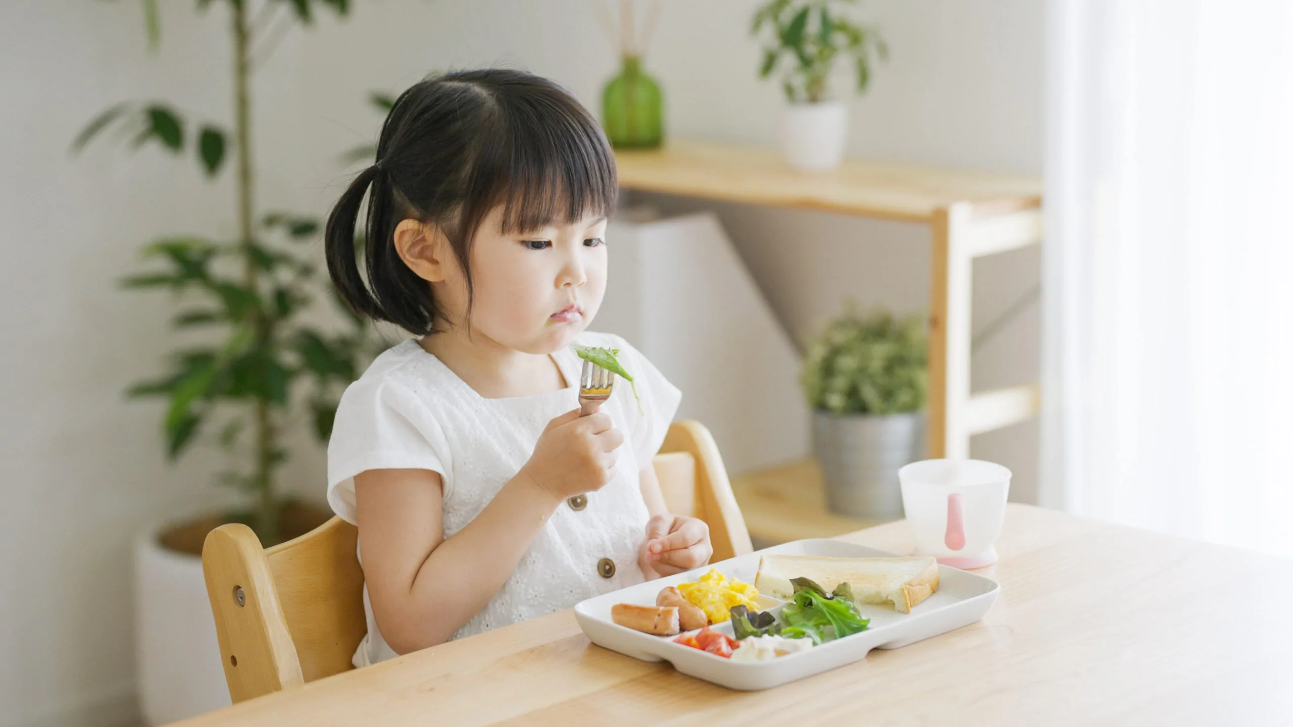 子どもの成長期に必要な栄養素は
