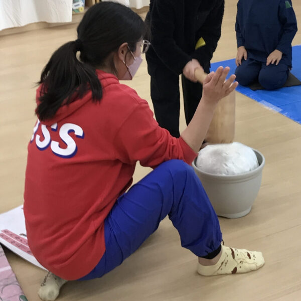 餅つき大会を行いました！ 画像